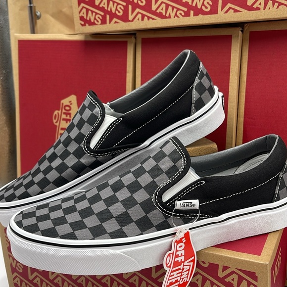 Vans Men’s Classic Slip-On Black/Pewter Checkerboard 
VN000EYEBPJ
Sneakers - Picture 6 of 16